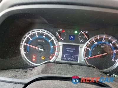 Zdjęcie 9 z 13 samochodu: 2016 TOYOTA 4RUNNER TRAIL VIN:JTEBU5JR1G5389988 - miniatura