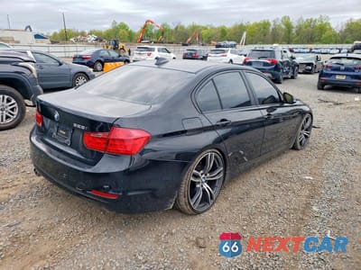 Trzecie zdjęcie samochodu z tyłu: 2014 BMW 328 I VIN:WBA3A5G58ENP28990 - miniatura