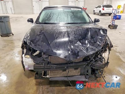 Piąte zdjęcie samochodu w środku: 2016 LINCOLN MKZ VIN:3LN6L2JK1GR600982 - miniatura