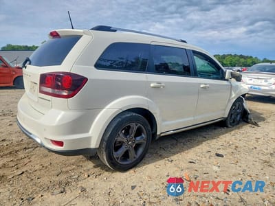Trzecie zdjęcie samochodu z tyłu: 2018 DODGE JOURNEY CROSSROAD VIN:3C4PDCGG2JT476567 - miniatura