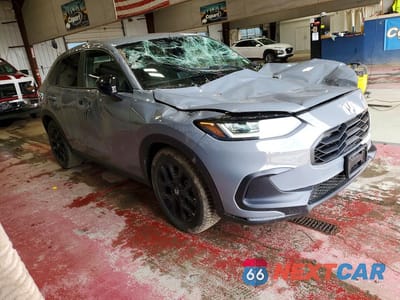 Czwarte zdjęcie samochodu z boku: 2024 HONDA HR-V SPORT VIN:3CZRZ2H57RM770614 - miniatura