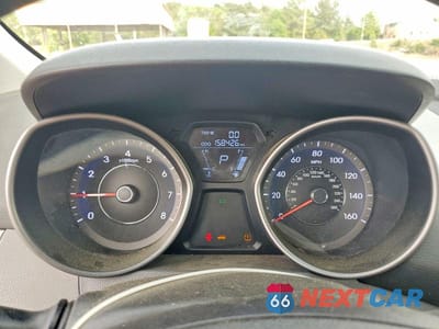 Zdjęcie 9 z 12 samochodu: 2013 HYUNDAI ELANTRA GLS VIN:5NPDH4AE8DH443033 - miniatura