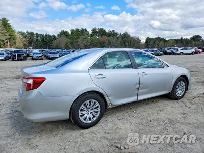 Trzecie zdjęcie samochodu z tyłu: 2013 TOYOTA CAMRY LE VIN:4T1BF1FK5DU640429 - miniatura