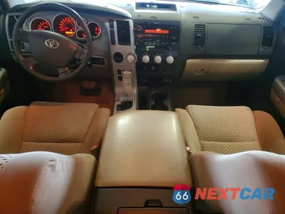 Zdjęcie 8 z 12 samochodu: 2008 TOYOTA TUNDRA SR5 VIN:5TBRV54108S474427 - miniatura