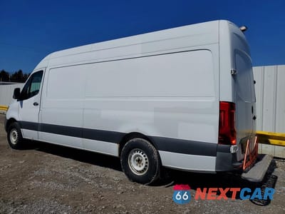 Drugie zdjęcie samochodu z przodu: 2019 MERCEDES BENZ SPRINTER 2500 DELIVERY VAN VIN:WD3PF1CD6KP051606 - miniatura