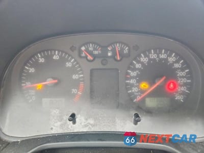Zdjęcie 9 z 12 samochodu: 2004 VOLKSWAGEN GTI VIN:9BWDE21J644035975 - miniatura