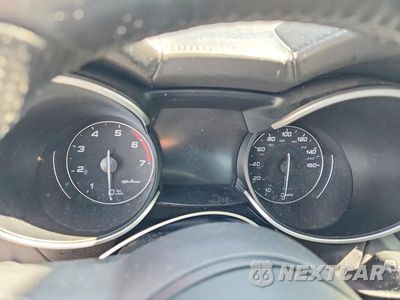 Zdjęcie 9 z 13 samochodu: 2023 ALFA ROMEO STELVIO TI VIN:ZASPAKBN5P7D57165 - miniatura