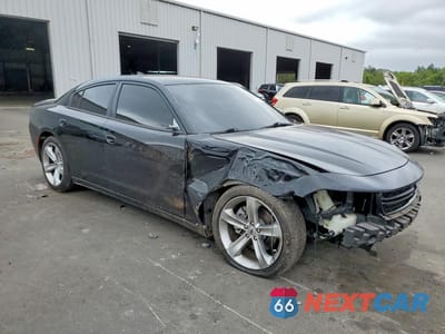 Czwarte zdjęcie samochodu z boku: 2018 DODGE CHARGER R VIN:2C3CDXCT9JH223557 - miniatura