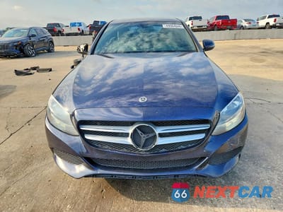 Piąte zdjęcie samochodu w środku: 2018 MERCEDES-BENZ C 300 4MATIC VIN:WDDWF4KB4JR347848 - miniatura