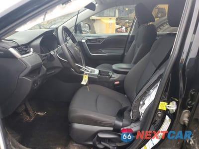 Zdjęcie 7 z 13 samochodu: 2019 TOYOTA RAV4 LE VIN:2T3F1RFV0KW028832 - miniatura