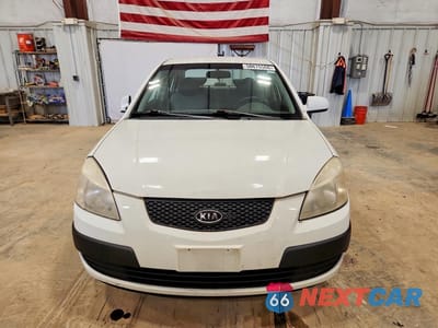 Piąte zdjęcie samochodu w środku: 2007 KIA RIO BASE VIN:KNADE123776230977 - miniatura