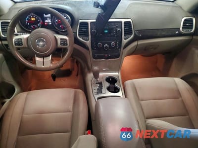 Zdjęcie 8 z 13 samochodu: 2011 JEEP GRAND CHEROKEE LAREDO VIN:1J4RR4GG6BC640720 - miniatura