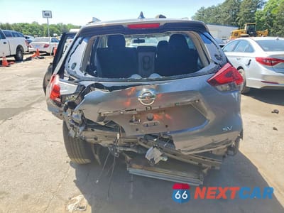 Zdjęcie 6 z 13 samochodu: 2018 NISSAN ROGUE SV VIN:KNMAT2MT6JP518960 - miniatura