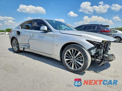Czwarte zdjęcie samochodu z boku: 2017 INFINITI Q50 BASE/PREMIUM/SPO VIN:JN1EV7AP8HM736624 - miniatura