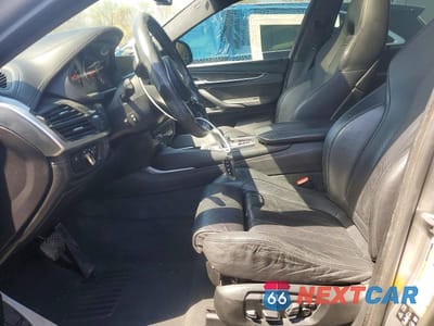 Zdjęcie 7 z 12 samochodu: 2015 BMW X6 M VIN:5YMKW8C52F0R42824 - miniatura