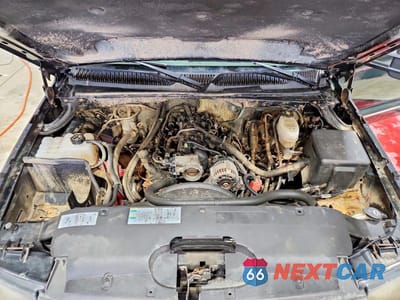 Zdjęcie 11 z 11 samochodu: 2005 CHEVROLET SILVERADO K2500 HEAVY DUTY VIN:1GCHK29U05E247169 - miniatura