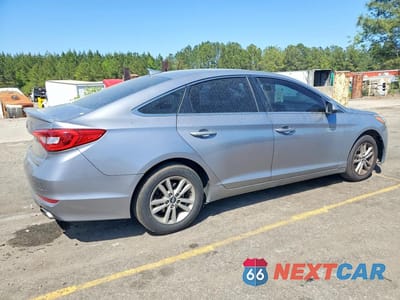 Trzecie zdjęcie samochodu z tyłu: 2017 HYUNDAI SONATA SE VIN:5NPE24AFXHH506301 - miniatura