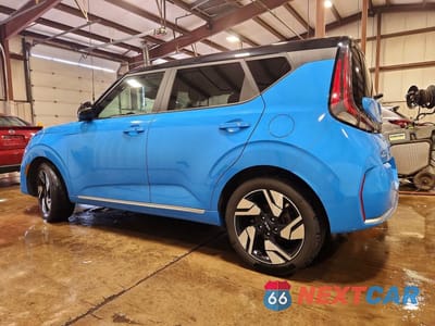 Drugie zdjęcie samochodu z przodu: 2023 KIA SOUL GT LINE VIN:KNDJ53AU5P7191618 - miniatura