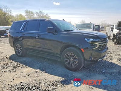 Czwarte zdjęcie samochodu z boku: 2023 CHEVROLET TAHOE K1500 VIN:1GNSKLED7PR404636 - miniatura