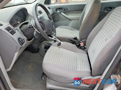 Zdjęcie 7 z 11 samochodu: 2005 FORD FOCUS ZXW VIN:1FAFP36N35W178702 - miniatura