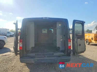 Zdjęcie 10 z 13 samochodu: 2015 NISSAN NV 2500 VIN:1N6BF0KY0FN801224 - miniatura