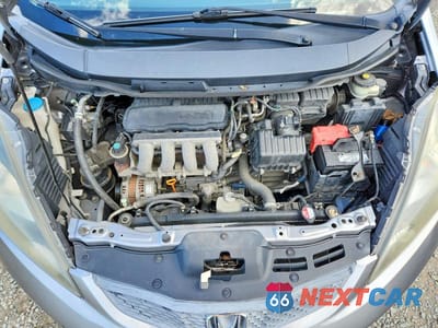 Zdjęcie 11 z 12 samochodu: 2010 HONDA FIT VIN:JHMGE8G25AC013623 - miniatura