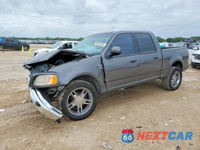 2002 FORD F150 SUPERCREW 1FTRW07L82KA89300 - główne zdjęcie licytacji z USA - miniatura
