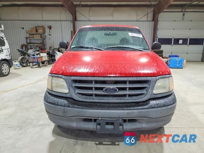 Piąte zdjęcie samochodu w środku: 2002 FORD F-150 VIN:1FTRF17262NA31827 - miniatura