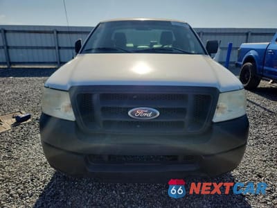 Piąte zdjęcie samochodu w środku: 2005 FORD F150 VIN:1FTRF12285NB05129 - miniatura