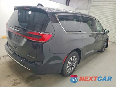 Trzecie zdjęcie samochodu z tyłu: 2025 CHRYSLER PACIFICA HYBRID SELECT VIN:2C4RC1S77SR577762 - miniatura