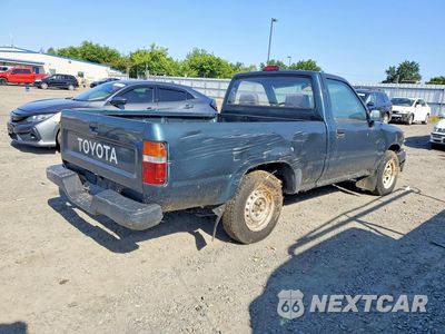 Trzecie zdjęcie samochodu z tyłu: 1994 TOYOTA PICKUP BASE VIN:4TARN81A4RZ242759 - miniatura