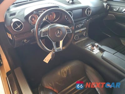 Zdjęcie 8 z 12 samochodu: 2013 MERCEDES-BENZ SL 550 VIN:WDDJK7DA0DF000826 - miniatura