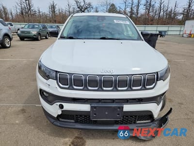 Piąte zdjęcie samochodu w środku: 2022 JEEP COMPASS LATITUDE LUX VIN:3C4NJDFB1NT204562 - miniatura