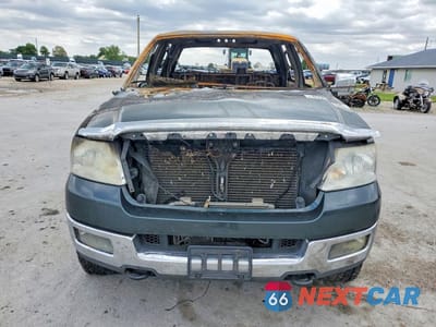 Piąte zdjęcie samochodu w środku: 2004 FORD F150 SUPERCREW VIN:1FTPW14514KD15067 - miniatura