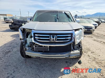 Piąte zdjęcie samochodu w środku: 2013 HONDA PILOT EXL VIN:5FNYF4H65DB002545 - miniatura