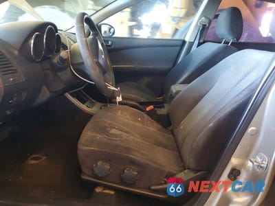 Zdjęcie 7 z 12 samochodu: 2006 NISSAN ALTIMA 2.5 VIN:1N4AL11D16N359359 - miniatura