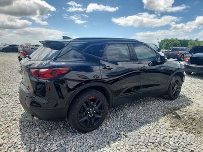 Trzecie zdjęcie samochodu z tyłu: 2021 CHEVROLET BLAZER 2LT VIN:3GNKBCR41MS548430 - miniatura