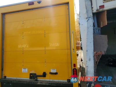 Trzecie zdjęcie samochodu z tyłu: 2022 GMC SAVANA CUTAWAY G3500 BOX TRUCK VIN:1GD07RFP5N1161235 - miniatura