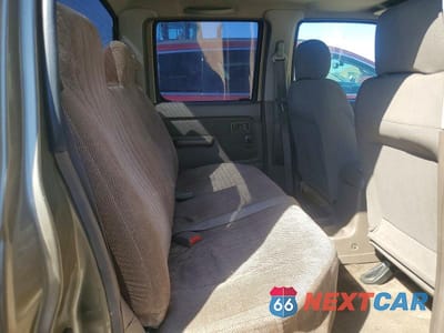 Zdjęcie 10 z 11 samochodu: 2001 NISS FRONTIER XE VIN:1N6ED27TX1C315357 - miniatura