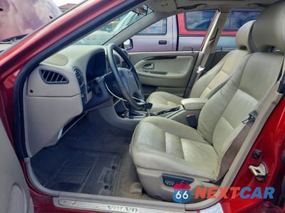 Zdjęcie 7 z 11 samochodu: 2002 VOLVO S40 1.9T VIN:YV1VS29592F870060 - miniatura