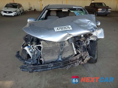 Piąte zdjęcie samochodu w środku: 2010 KIA FORTE EX VIN:KNAFU4A25A5826639 - miniatura