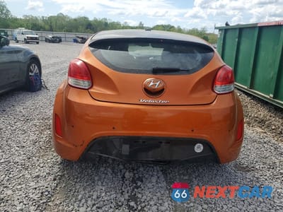 Zdjęcie 6 z 12 samochodu: 2012 HYUNDAI VELOSTER BASE VIN:KMHTC6AD0CU031931 - miniatura