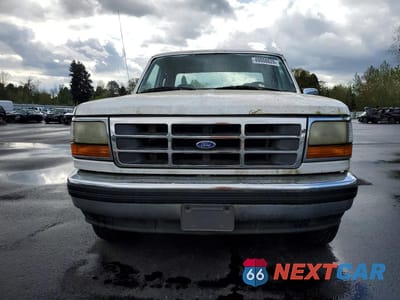 Piąte zdjęcie samochodu w środku: 1995 FORD F150 VIN:1FTEX15N2SKA51311 - miniatura