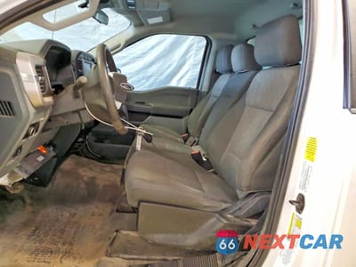 Zdjęcie 7 z 12 samochodu: 2023 FORD F150 VIN:1FTMF1CB8PKE18002 - miniatura