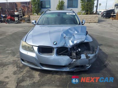Piąte zdjęcie samochodu w środku: 2009 BMW 328 XIT VIN:WBAUU33509A540256 - miniatura