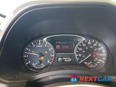 Zdjęcie 9 z 12 samochodu: 2014 NISSAN PATHFINDER S VIN:5N1AR2MN3EC688332 - miniatura