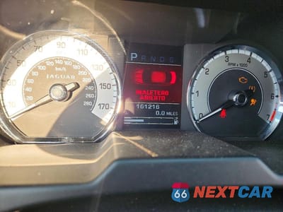 Zdjęcie 9 z 12 samochodu: 2009 JAGUAR XF SUPERCHARGED VIN:SAJWA07C691R05777 - miniatura