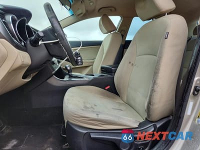 Zdjęcie 7 z 12 samochodu: 2013 KIA OPTIMA LX VIN:KNAGM4A74D5369696 - miniatura