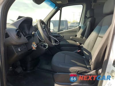 Zdjęcie 7 z 12 samochodu: 2023 MERCEDES BENZ SPRINTER 2500 VIN:W1Y4NDHY8PT150267 - miniatura