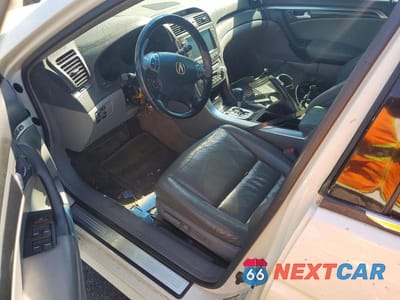 Zdjęcie 8 z 12 samochodu: 2005 ACURA TL VIN:19UUA66255A041818 - miniatura
